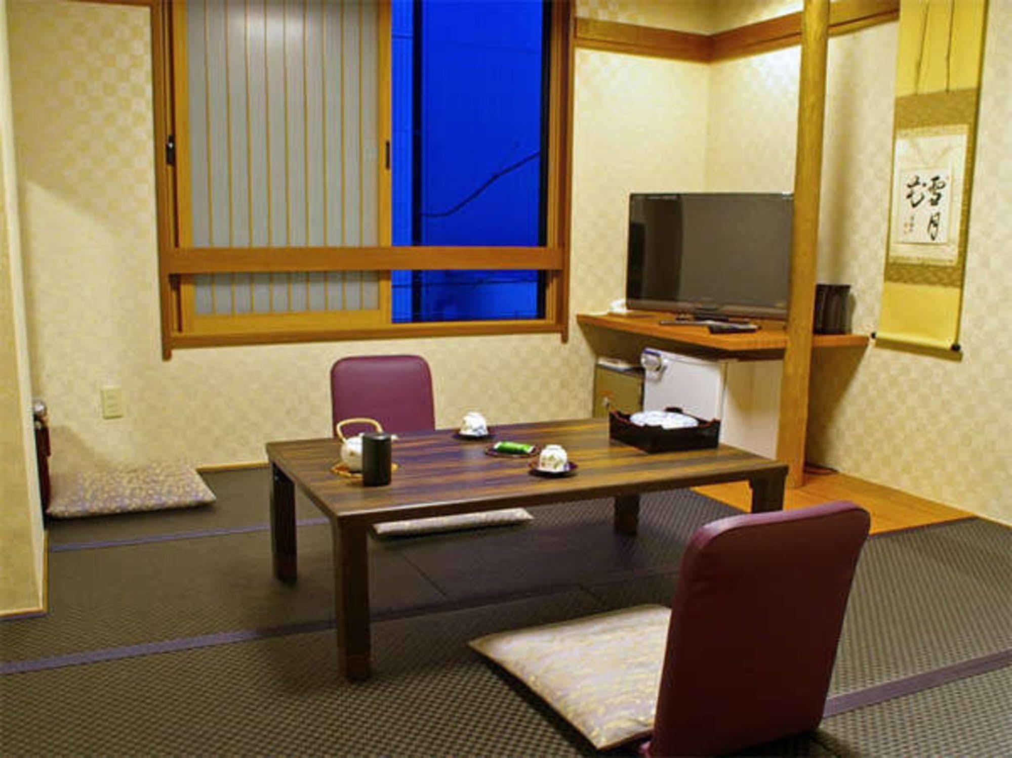 Satomo Ryokan Κιότο Εξωτερικό φωτογραφία